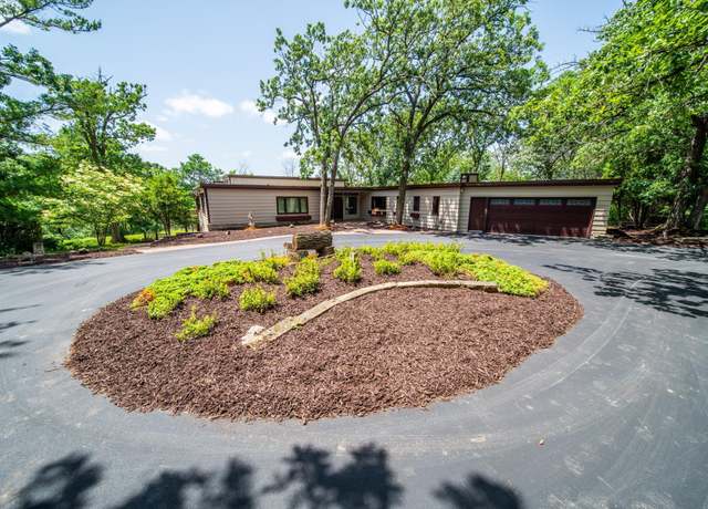 Property at 1425 20th St SW, Rochester, MN 55902, 5 beds, 4 baths