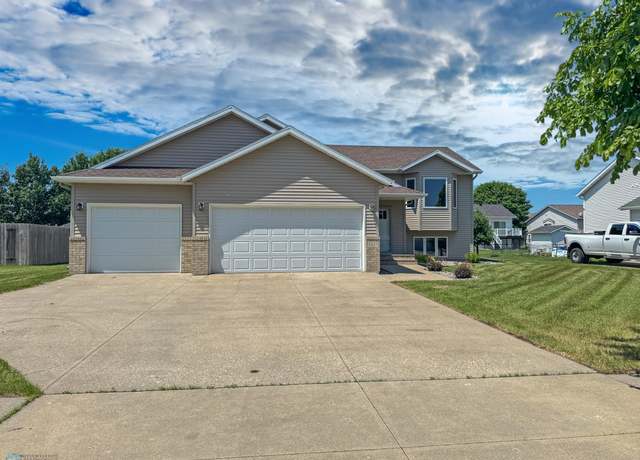 Property at 3337 Monroe St S, Fargo, ND 58104, 4 beds, 2 baths