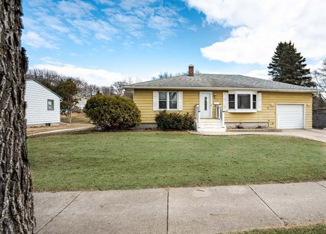 Property at 1110 N Broadway, Fergus Falls, MN 56537, 2 beds, 2 baths