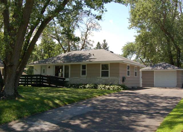 Property at 11610 Norway St NW, Coon Rapids, MN 55448, 3 beds, 1 bath