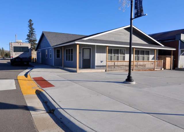 Property at 100 1st St S, Hackensack, MN 56452, 2 beds, 2 baths