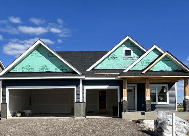 Property at 7638 Rainy Ln, Lino Lakes, MN 55038, 3 beds, 2 baths