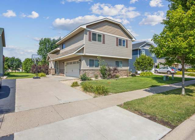 Property at 9351 Golden Pond Ln N, Monticello, MN 55362, 3 beds, 3 baths
