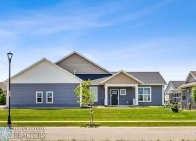 Property at 4928 Avery Ln S, Fargo, ND 58104, 3 beds, 2 baths