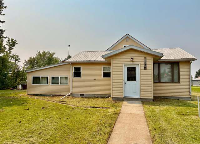 Property at 113 6th Ave SE, Baudette, MN 56623, 2 beds, 2 baths