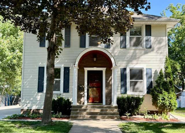 Property at 409 15th St SW, Willmar, MN 56201, 5 beds, 3 baths