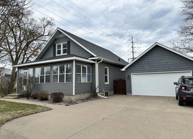 Property at 352 Wayne St, Winona, MN 55987, 4 beds, 2 baths