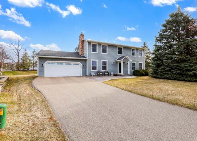 Property at 8901 Vincent Pl, Bloomington, MN 55431, 3 beds, 3 baths