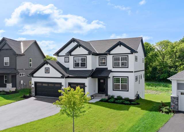 Property at 1977 Dahlia Dr, Shakopee, MN 55379, 5 beds, 4 baths