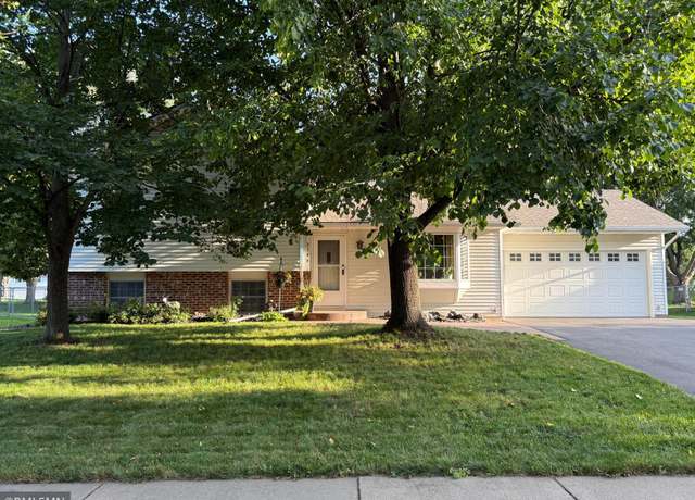 Property at 3700 155th St W, Rosemount, MN 55068, 3 beds, 2 baths