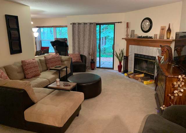Property at 15545 26th Ave N Unit A, Plymouth, MN 55447, 2 beds, 1 bath