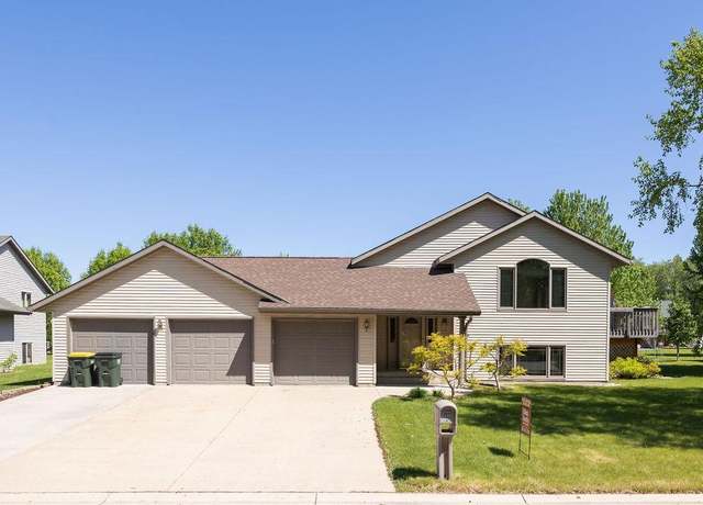 Property at 408 Harriet St, Spicer, MN 56288, 5 beds, 3 baths