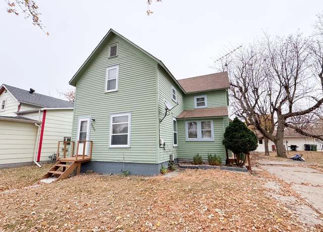 Property at 800 Strait Ave, Worthington, MN 56187, 3 beds, 2 baths