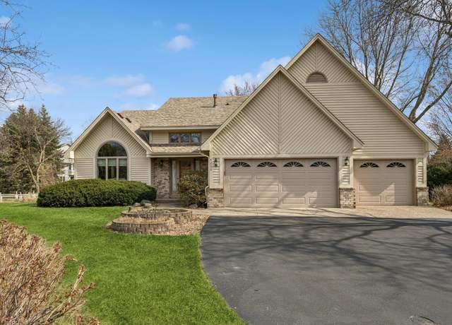 Property at 4260 Kingsview Ln N, Plymouth, MN 55446, 4 beds, 4 baths