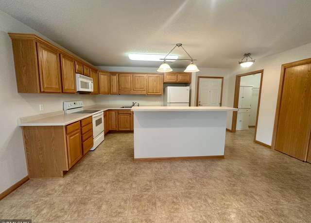 Property at 15631 Linnet St NW #109, Andover, MN 55304, 2 beds, 2 baths
