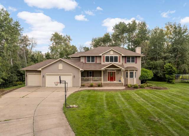Property at 521 Joseph Cir, Hudson, WI 54016, 4 beds, 4 baths