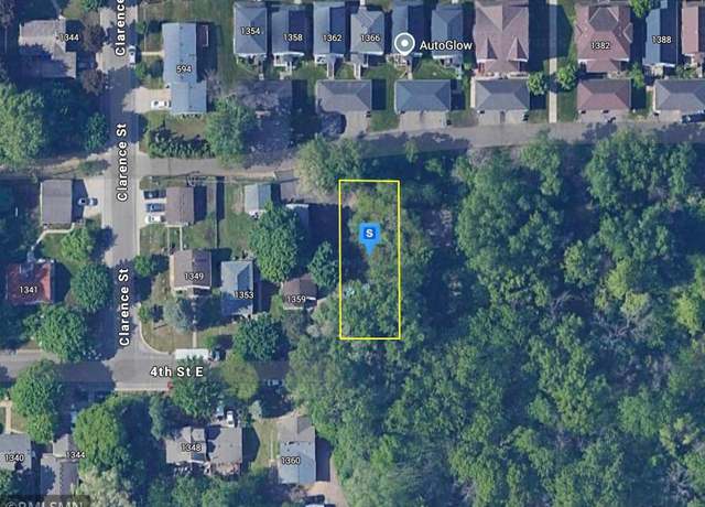 Property at 1363 4th St E, Saint Paul, MN 55106