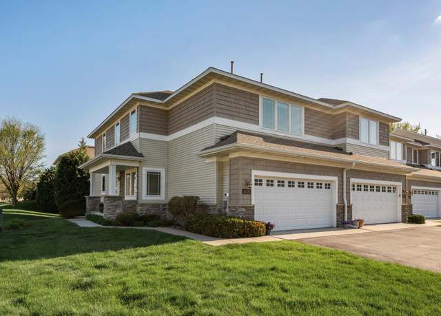 Property at 10531 Bay View Ln, Woodbury, MN 55129, 3 beds, 4 baths