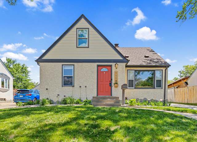 Property at 1118 Kennard St, Saint Paul, MN 55106, 3 beds, 1 bath