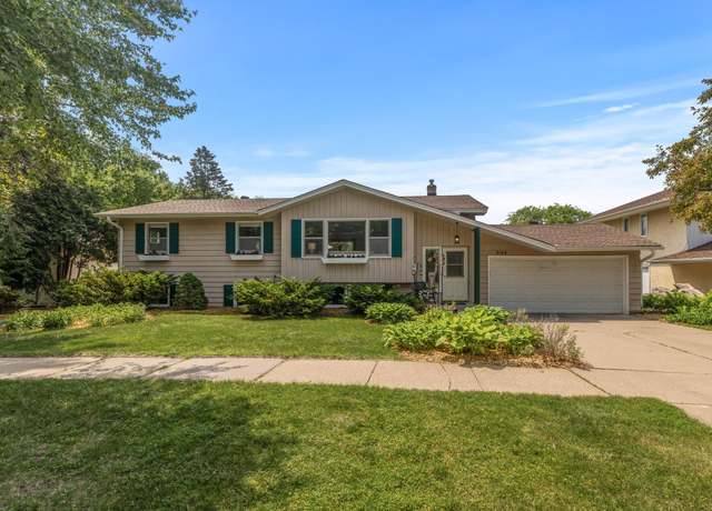 Property at 2166 Larry Ho Dr, Saint Paul, MN 55119, 4 beds, 2 baths