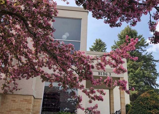 Property at 358 Elton Hills Dr NW #15, Rochester, MN 55901, 2 beds, 1 bath