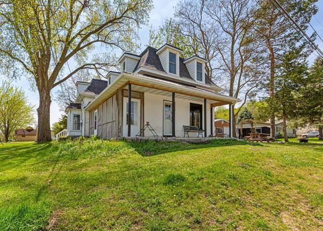 Property at 301 S 8th St, Henderson, MN 56044, 3 beds, 2 baths