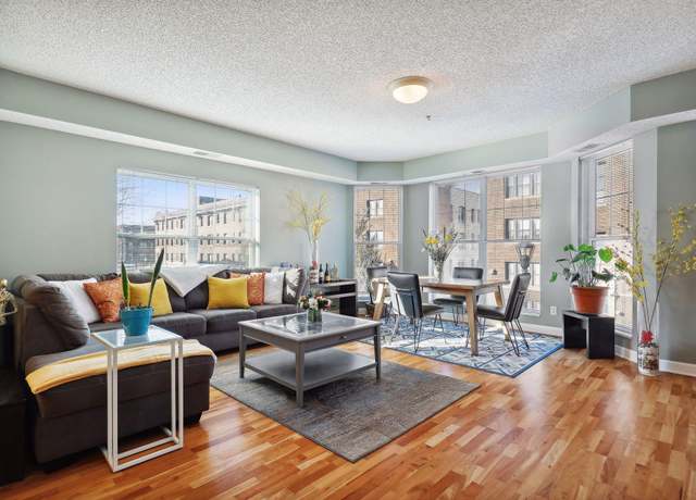 Property at 1805 3rd Ave S #201, Minneapolis, MN 55404, 1 bed, 1 bath