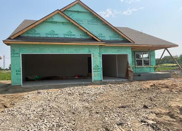 Property at 5165 87th St NE, Monticello, MN 55362, 4 beds, 3 baths
