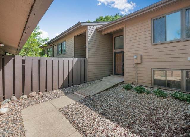 Property at 212 W Eagle Lake Dr, Maple Grove, MN 55369, 2 beds, 2 baths
