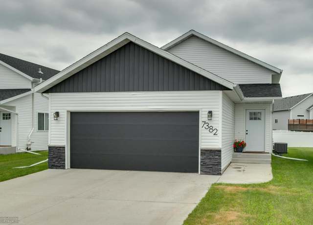 Property at 7382 24th St S, Fargo, ND 58104, 4 beds, 3 baths