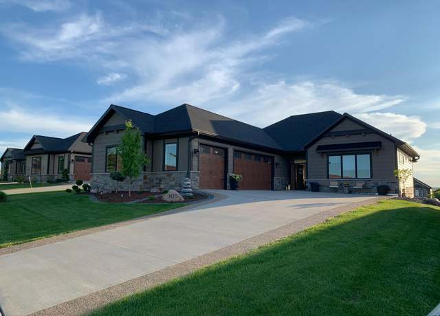 Property at 905 Somerby Pkwy NE, Byron, MN 55920, 4 beds, 3 baths