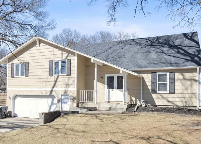 Property at 2825 County Road H, Mounds View, MN 55112, 3 beds, 2 baths