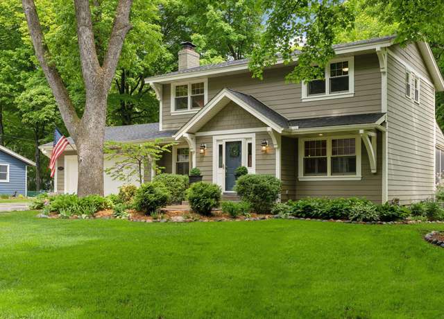 Property at 4685 Lakeway Ter, Excelsior, MN 55331, 4 beds, 2 baths