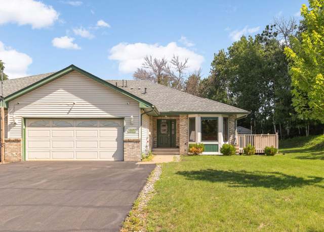 Property at 1985 Cope Ave E, Maplewood, MN 55109, 3 beds, 4 baths