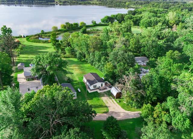 Property at 8752 51st St NW, Annandale, MN 55302, 2 beds, 2 baths