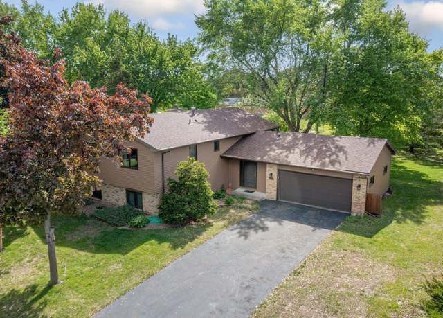 Property at 4781 Zealand Ave N, New Hope, MN 55428, 4 beds, 3 baths