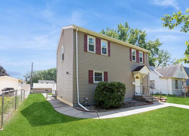 Property at 1290 Matilda St, Saint Paul, MN 55117, 3 beds, 2 baths
