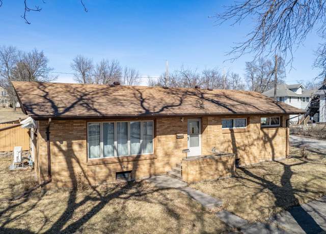 Property at 599 N 14th St N, Virginia, MN 55792, 3 beds, 2 baths