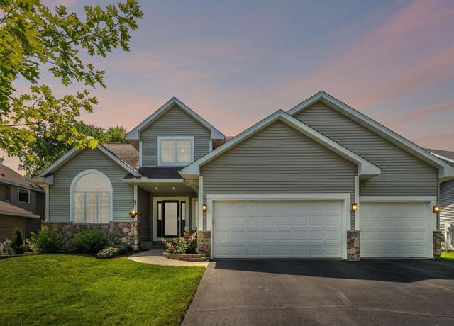 Property at 4876 191st St W, Farmington, MN 55024, 3 beds, 4 baths