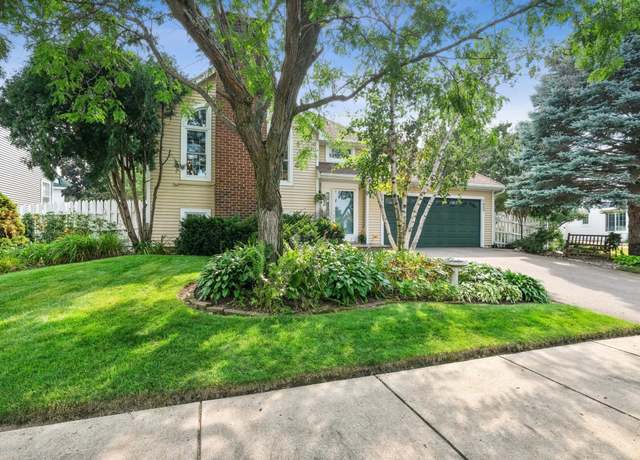 Property at 7605 W 111th St, Bloomington, MN 55438, 4 beds, 2 baths