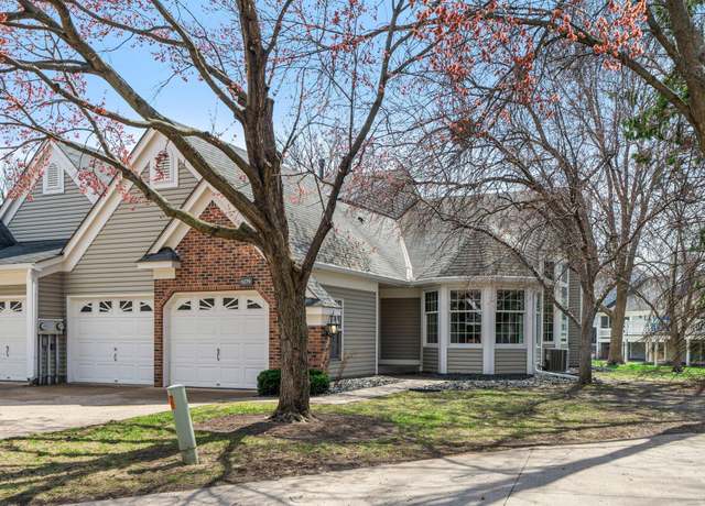 Property at 4279 Pond View Ct, White Bear Lake, MN 55110, 2 beds, 3 baths