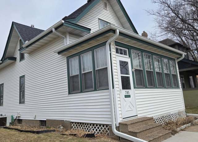 Property at 785 Pierce Butler Rte, Saint Paul, MN 55104, 2 beds, 1 bath