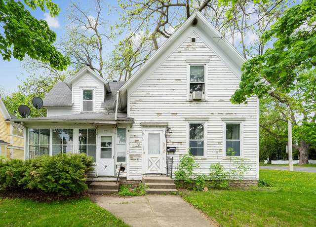 Property at 221 Lewis St, River Falls, WI 54022, 4 beds, 2 baths
