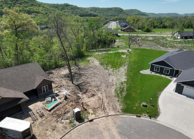 Property at 604 Hickory Ct, La Crescent, MN 55947