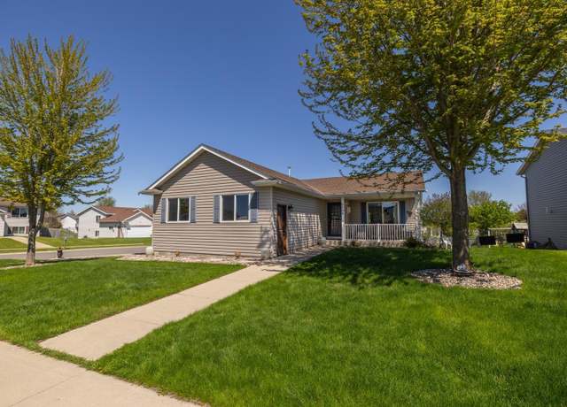 Property at 5094 King Arthur Dr NW, Rochester, MN 55901, 4 beds, 2 baths