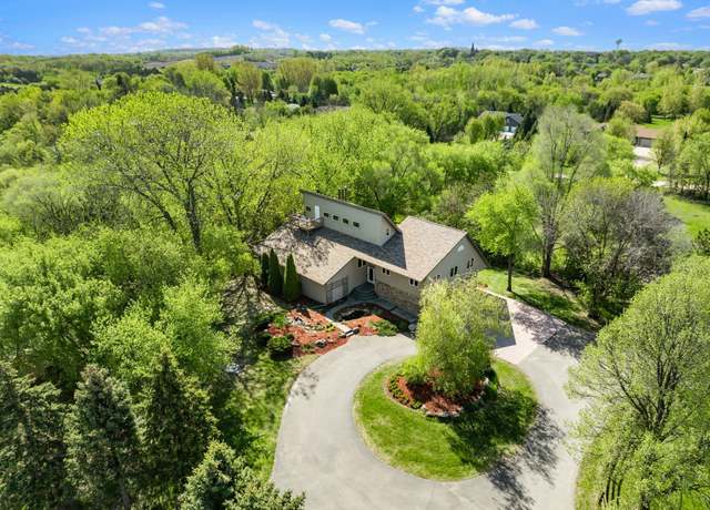 Property at 25451 Dakota Ave, Elko New Market, MN 55020, 5 beds, 5 baths