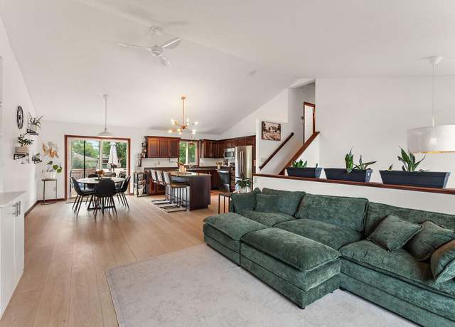 Property at 708 129th Ln NE, Blaine, MN 55434, 3 beds, 3 baths