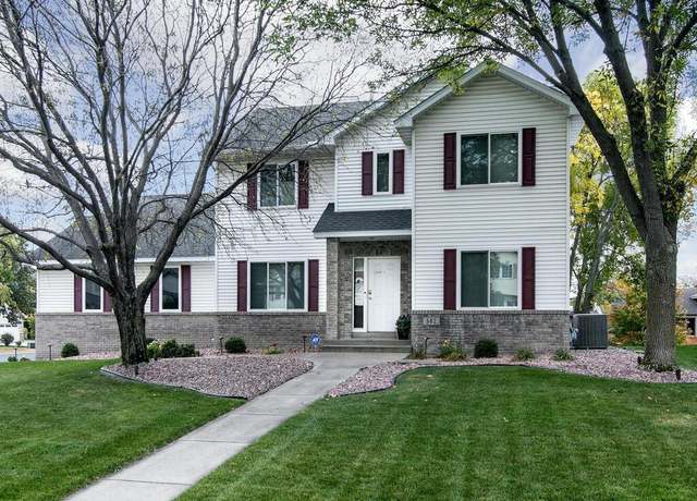 Property at 562 Westwind Ave, Shakopee, MN 55379, 4 beds, 4 baths