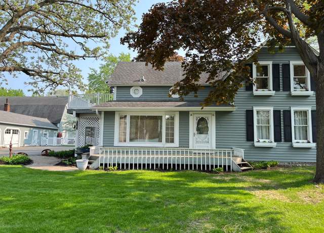 Property at 2612 Northdale Blvd NW, Coon Rapids, MN 55433, 6 beds, 4 baths