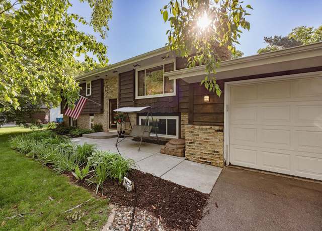 Property at 13105 E Manor Blvd, Burnsville, MN 55337, 4 beds, 3 baths